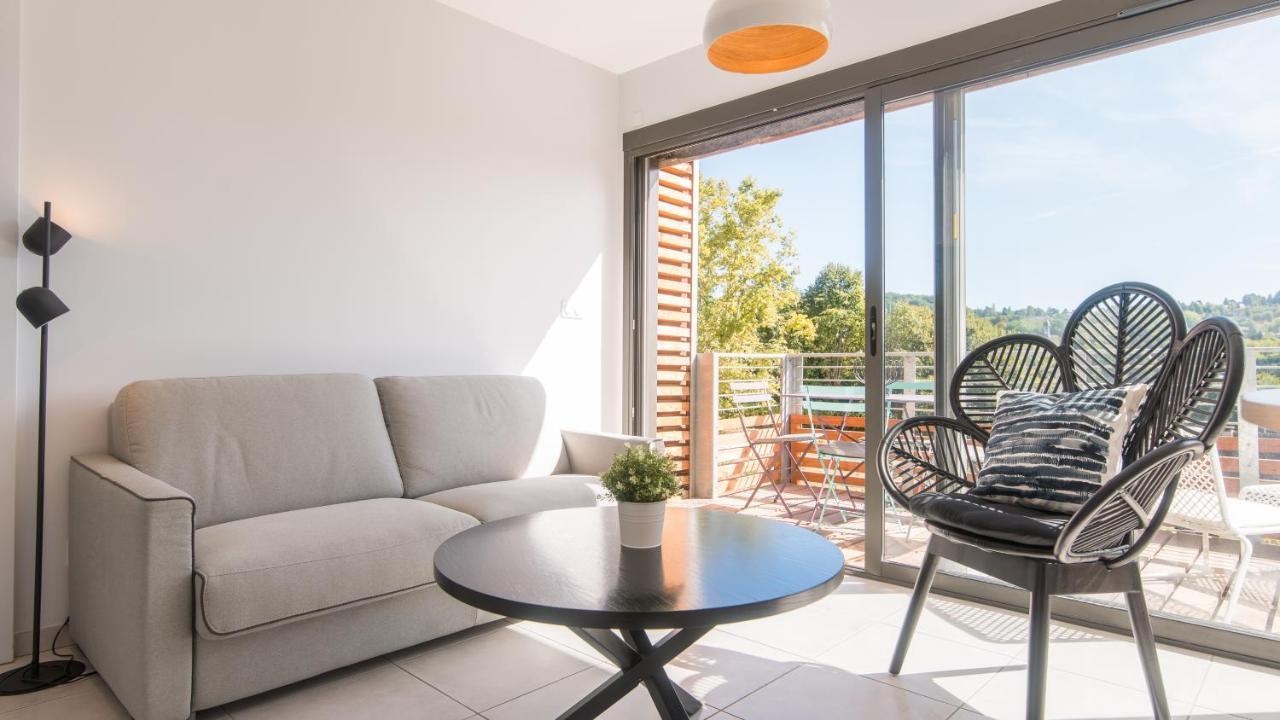 Ferienwohnung Le Coquet Avec Balcon Terrasse Et Parking Prive Sarlat Exterior foto