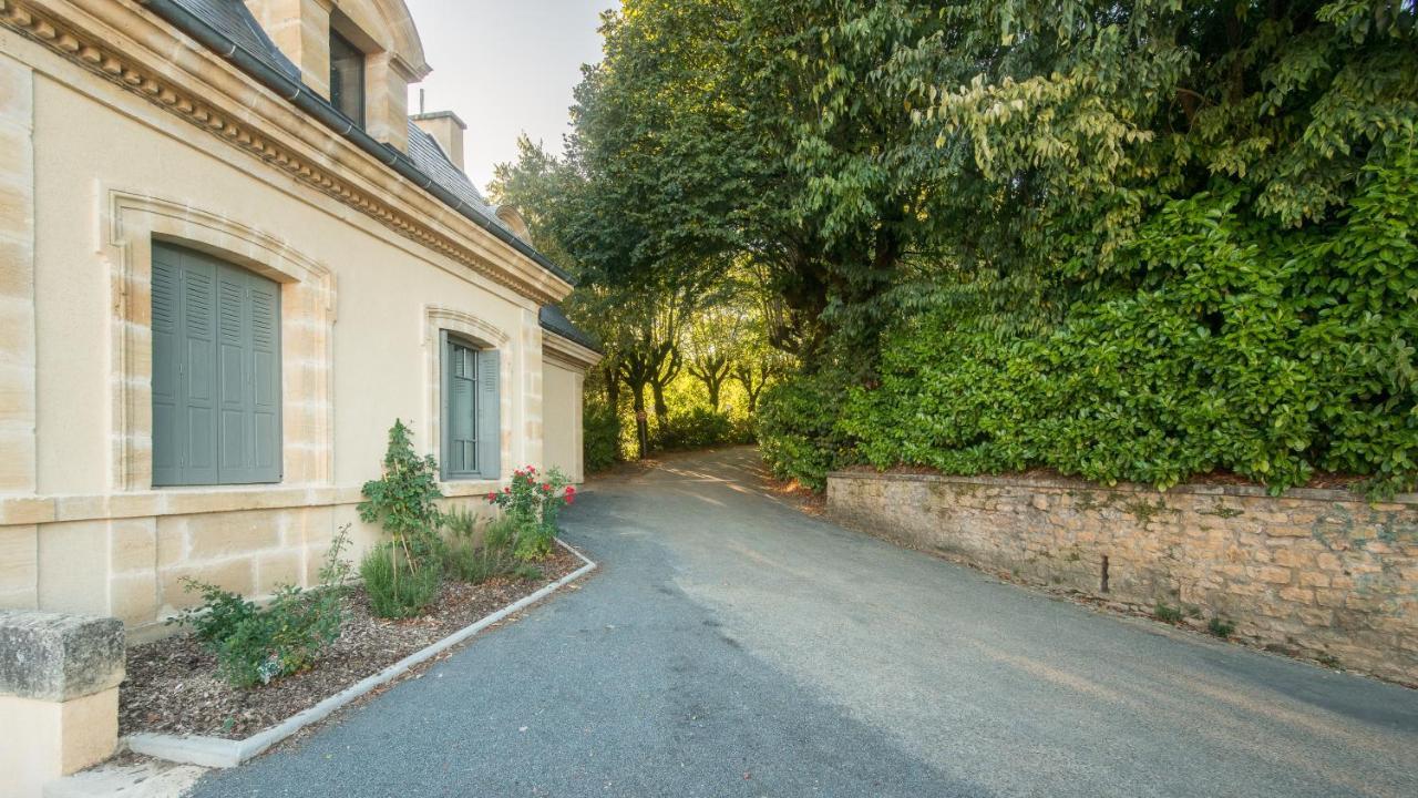 Ferienwohnung Le Coquet Avec Balcon Terrasse Et Parking Prive Sarlat Exterior foto